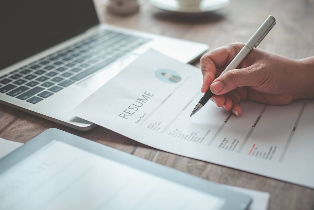 The Biggest Resume Lie Newcomers Are Told